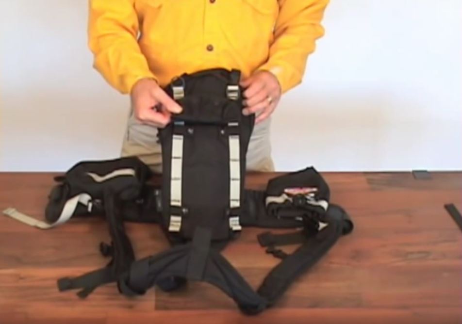 True North Gear Lynx Drink Hydration Pack Product Features