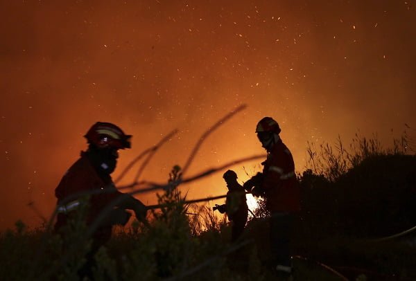 Photos: Portugal, Spain Wildfires