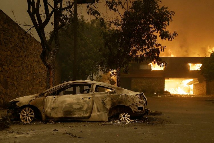 Wildfire Sweeps into California Wine Country
