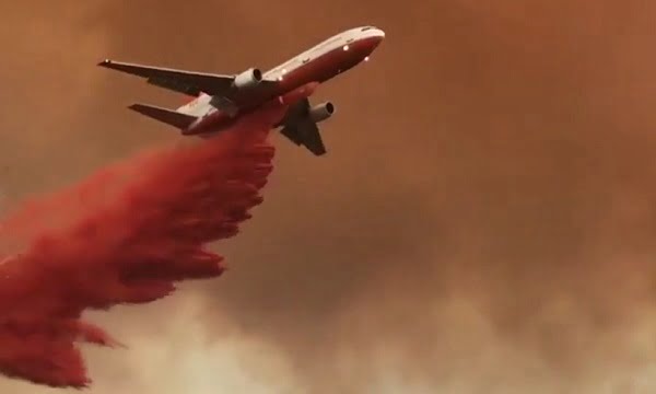 Video: DC-10 Drop on Roosevelt Fire