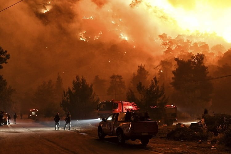 Wildfire in Greece Causes Evacuation of Villages, Monasteries