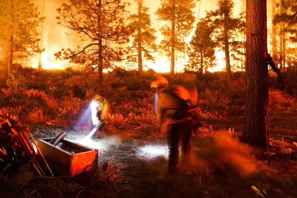 CA Wildfire Approaches Lake Tahoe After Mass Evacuation