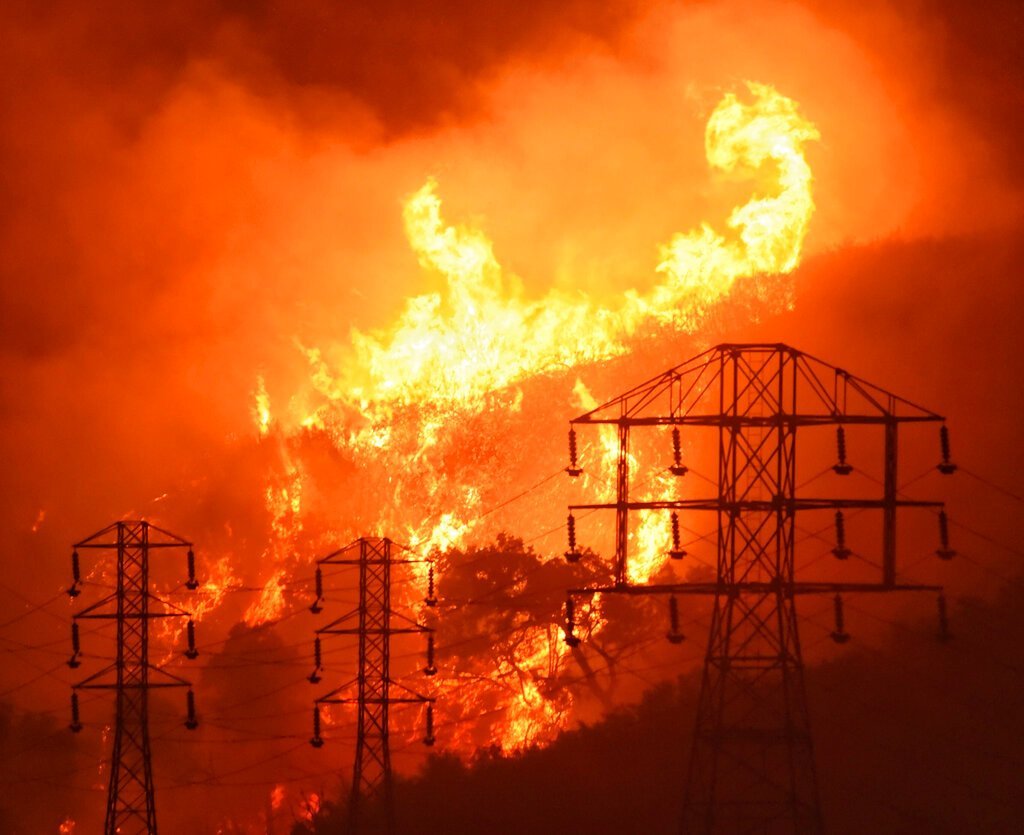 PG&E May Shut off Power to Thousands over Windy Forecast