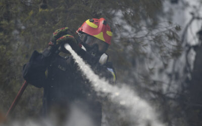 Major Wildfire Rages out of Control on Fringes of Greek Capital; Hundreds of Firefighters Deployed