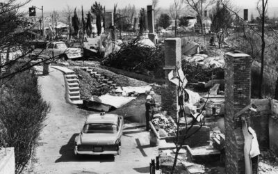 ‘Built to Burn.’ Los Angeles Let Hillside Homes Multiply Without Learning From Past Mistakes