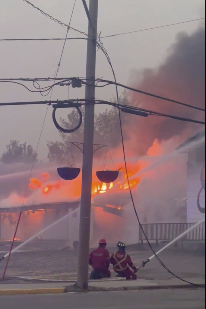 Canadian Wildfires Force More Evacuations