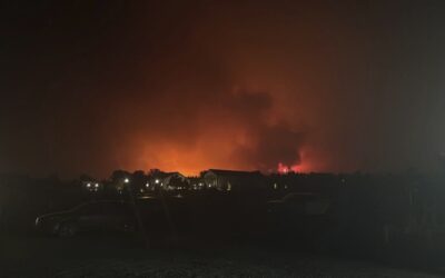Fast-Moving UT Fire Destroys a Dozen Structures and Forces Evacuations